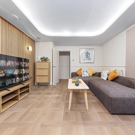 Tranquil 2 Bedroom Apartment Close To St. Paul'S Cathedral Londra Esterno foto