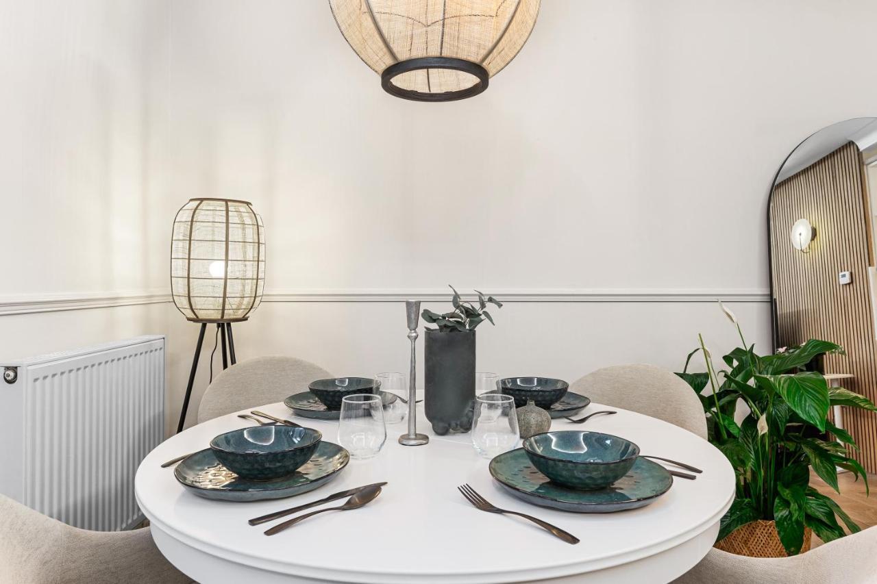 Tranquil 2 Bedroom Apartment Close To St. Paul'S Cathedral Londra Esterno foto